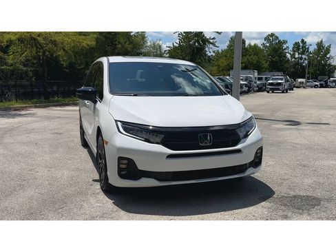 Used 2025 Honda Odyssey Sport-L image 3