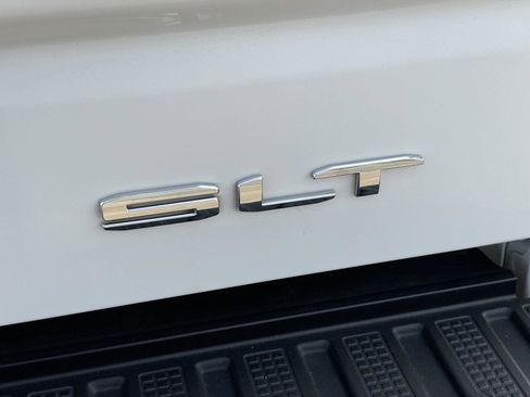 Used 2025 GMC Sierra 1500 SLT image 61