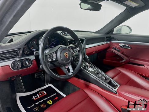 Used 2018 Porsche 911 Carrera 4S image 10