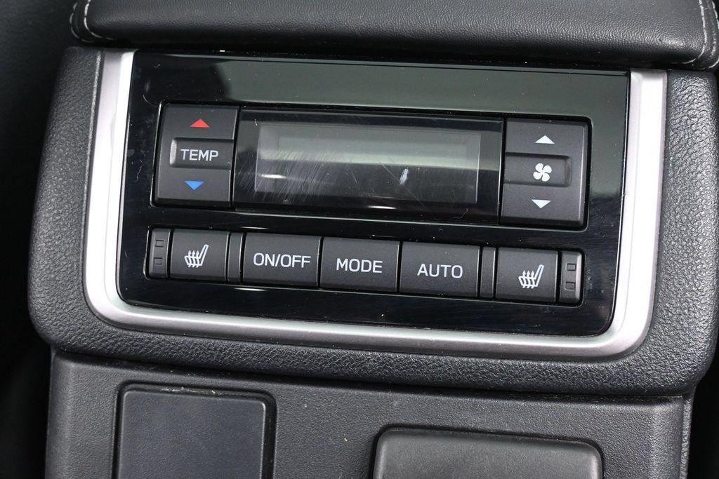 Used 2020 Subaru Ascent Limited w/ Technology Package AWD/4WD image 38