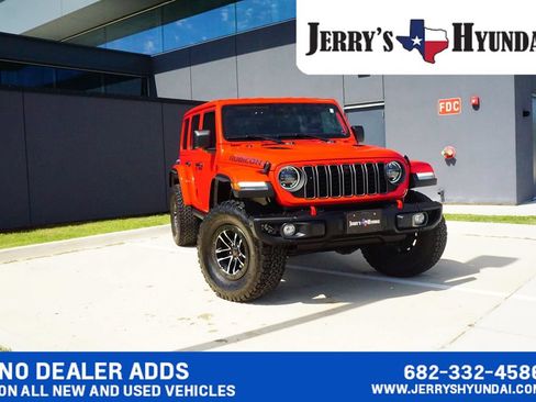Used 2025 Jeep Wrangler Unlimited Rubicon AWD/4WD image 1