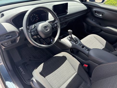 Used 2024 Honda HR-V Sport image 16