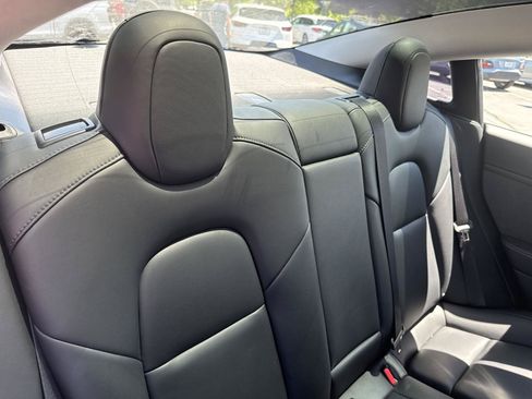 Used 2023 Tesla Model 3 Standard Range RWD image 27