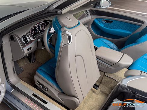Used 2022 Bentley Continental GT AWD/4WD image 26