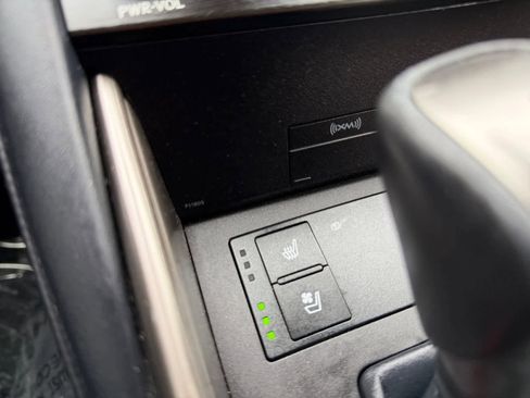 Used 2018 Lexus IS 300 AWD w/ Comfort Package image 25