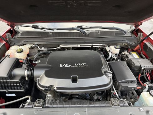 Used 2021 GMC Canyon AT4 w/ Trailering Package image 10