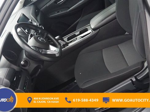 Used 2023 Nissan Sentra SV image 9