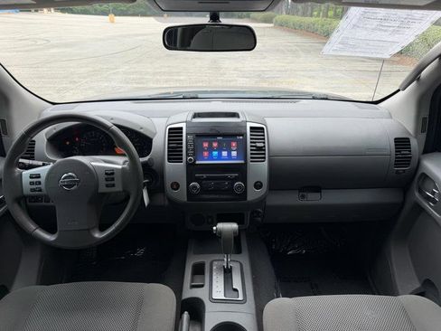 Used 2019 Nissan Frontier SV RWD image 28