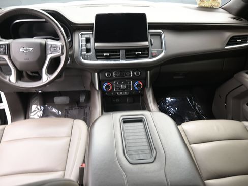 Used 2023 Chevrolet Tahoe Z71 AWD/4WD image 16