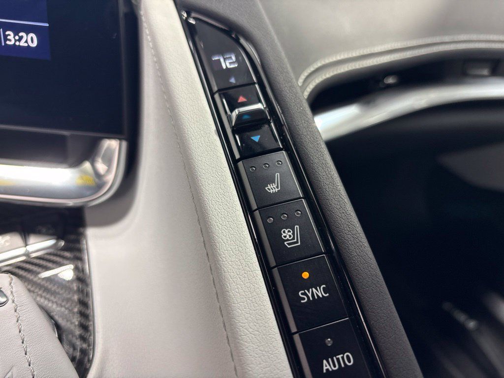 Used 2020 Chevrolet Corvette Stingray Preferred Conv w/ 2LT Preferred Equipment Group RWD image 40