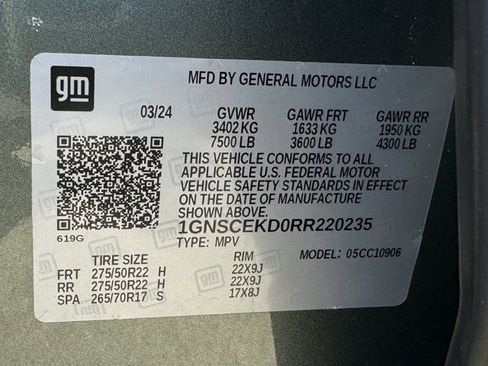 Used 2024 Chevrolet Suburban RST image 33