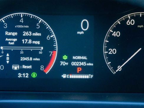 Certified 2026 Honda Odyssey Touring image 18