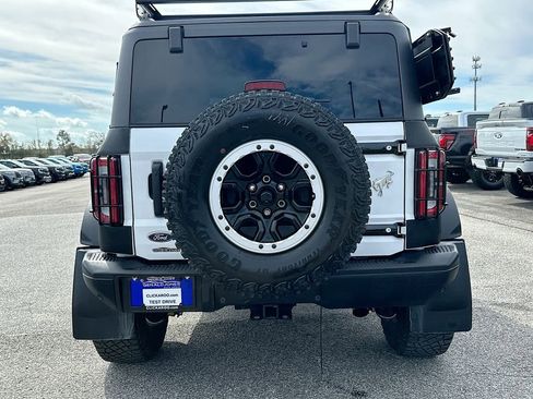 Certified 2024 Ford Bronco Badlands w/ Sasquatch Package image 15