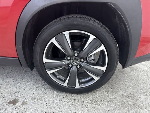 Used 2019 Lexus UX 200 w/ Premium Package image 54