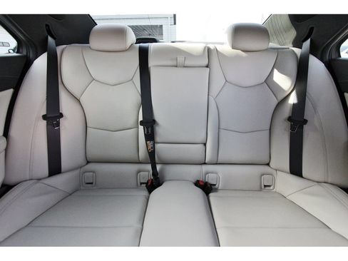 Used 2021 Cadillac CT4 Premium Luxury RWD image 14