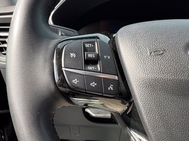 Certified 2023 Ford Escape Active AWD/4WD image 9