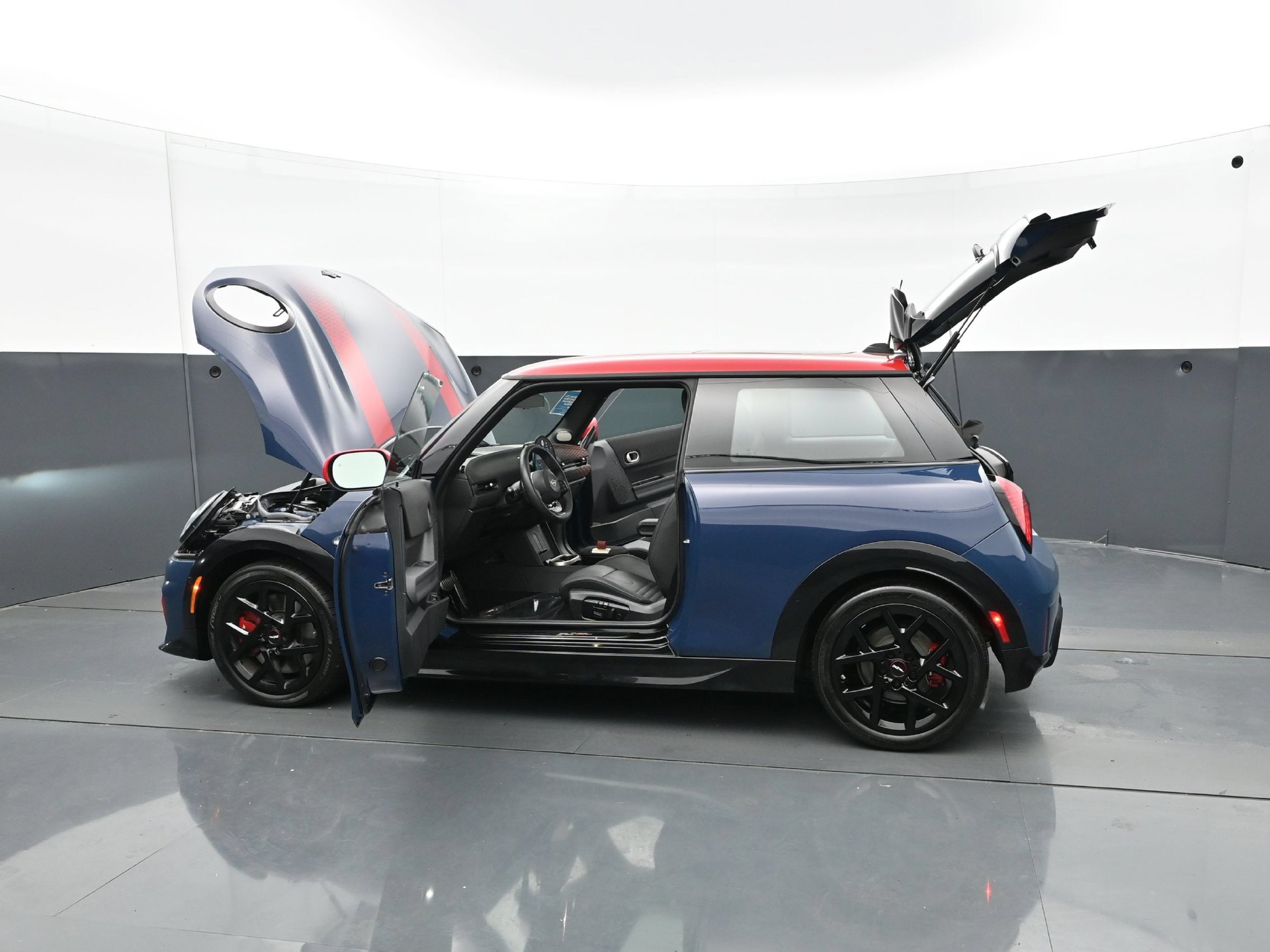 Used 2025 MINI Cooper John Cooper Works FWD image 31