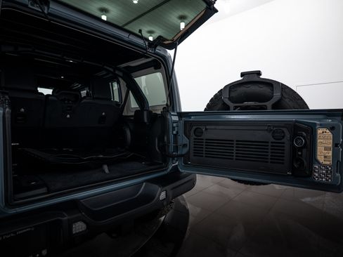 Used 2024 Jeep Wrangler Unlimited Rubicon 392 image 24