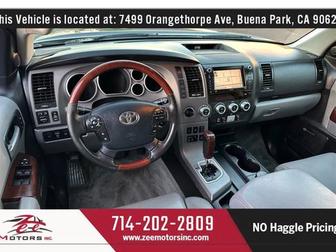 Used 2011 Toyota Sequoia Platinum image 18