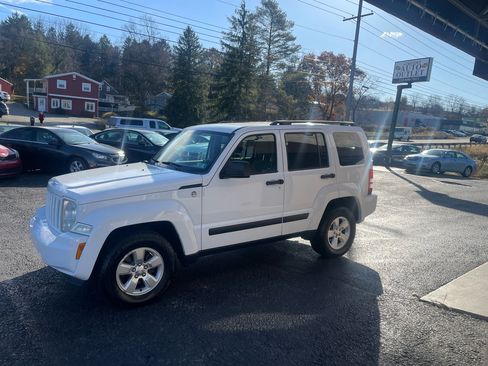 Used 2012 Jeep Liberty Sport w/ Popular Equipment Group image 10