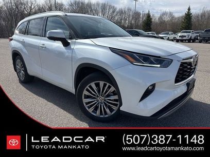 Used 2023 Toyota Highlander Platinum