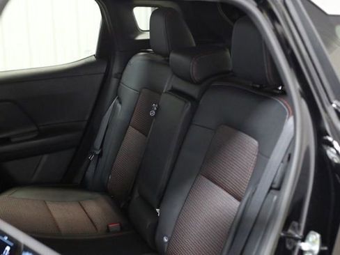 New 2026 Nissan Kicks SR w/ Illumination Package FWD image 20