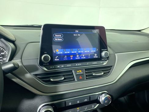 Used 2024 Nissan Altima 2.5 SR image 6