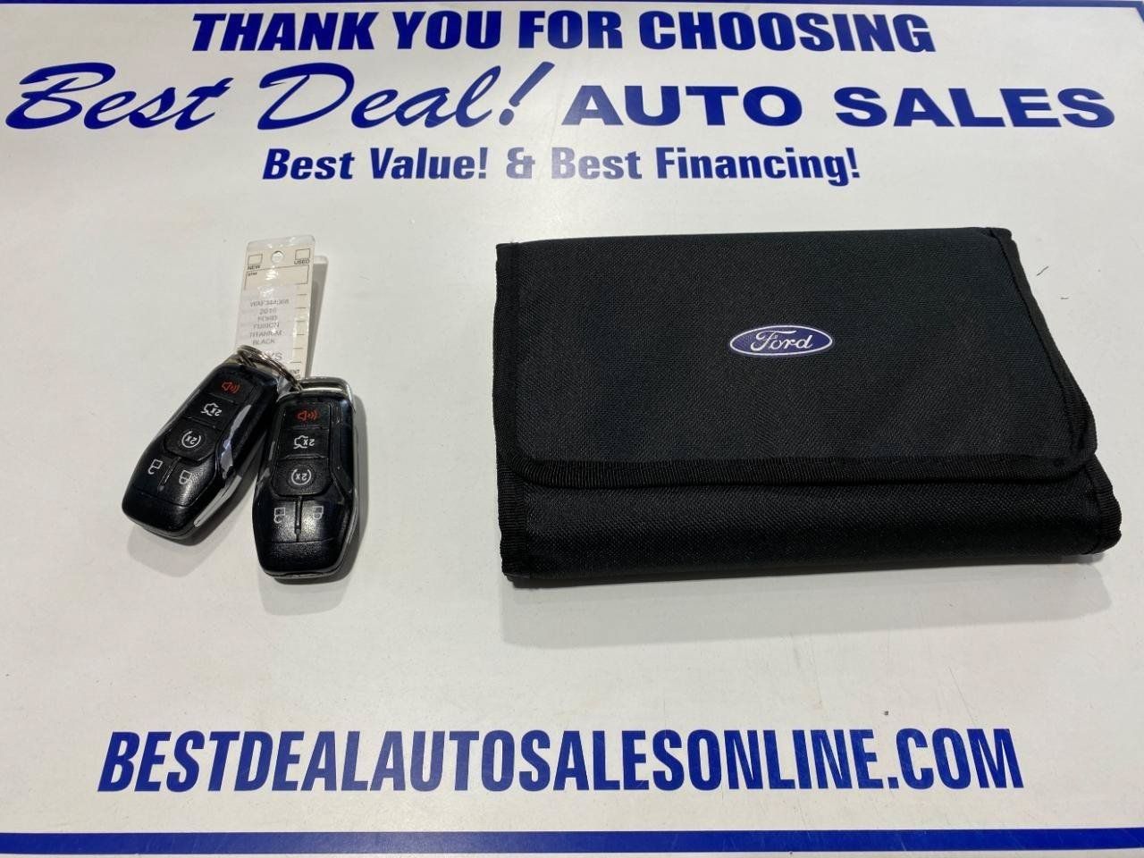 Used 2016 Ford Fusion Titanium FWD image 25