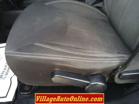 Used 2014 Jeep Wrangler Unlimited Rubicon w/ Connectivity Group image 17