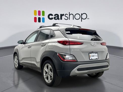 Used 2023 Hyundai Kona SEL image 3