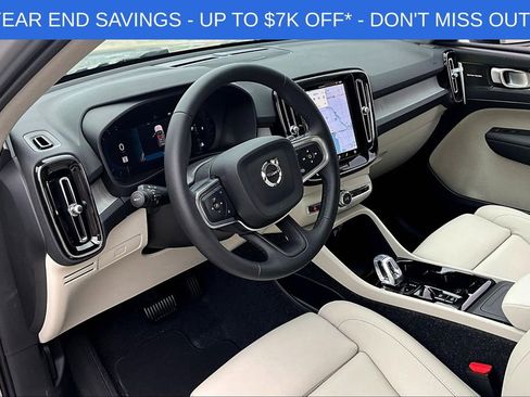 Used 2025 Volvo XC40 B5 Ultra w/ Protection Package Premier image 24