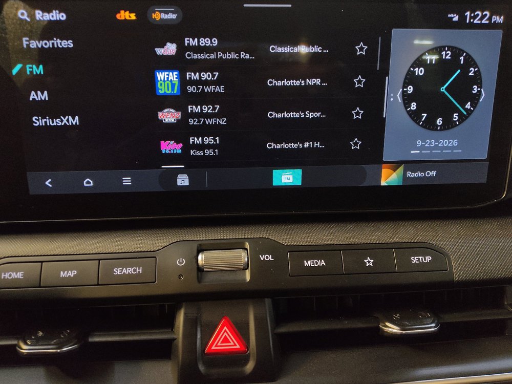 Used 2025 Kia K4 FWD image 25