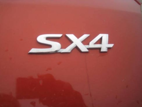 Used 2012 Suzuki SX4 Premium AWD/4WD image 12