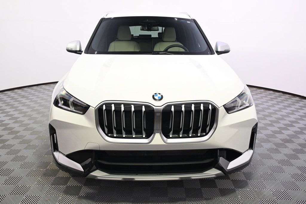 Used 2024 BMW X1 xDrive28i w/ Convenience Package AWD/4WD image 10