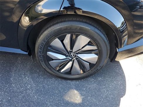 Certified 2023 Nissan Ariya AWD image 5