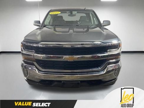 Used 2017 Chevrolet Silverado 1500 LT w/ All Star Edition AWD/4WD image 9
