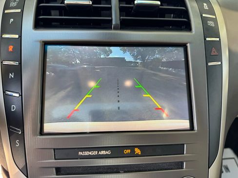 Used 2017 Lincoln MKZ Black Label w/ Climate Package image 20