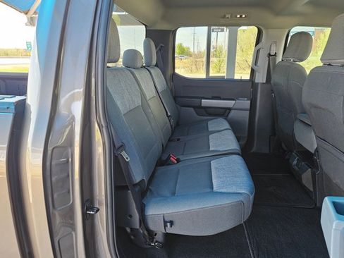Used 2023 Ford F150 XLT image 19