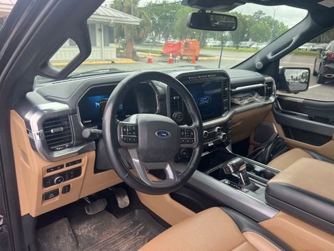 Used 2021 Ford F150 Lariat w/ Equipment Group 502A High AWD/4WD image 8