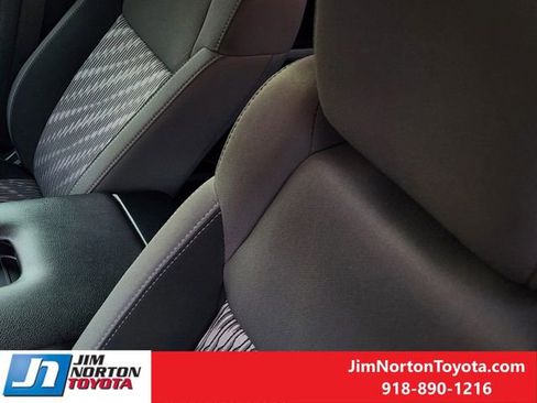 Used 2019 Toyota Tundra SR5 image 17