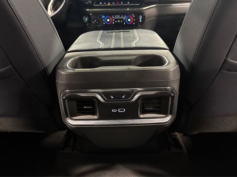 Used 2024 Chevrolet Silverado 3500 High Country w/ High Country Premium Package image 43