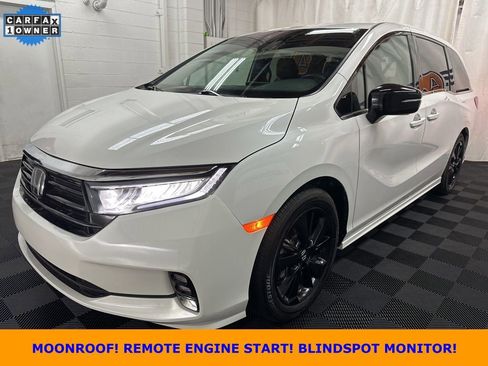 Used 2024 Honda Odyssey Sport image 1