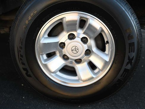 Used 1998 Toyota Tacoma 4x4 Xtracab V6 image 10