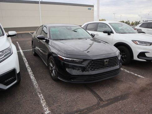 Used 2024 Honda Accord EX image 3
