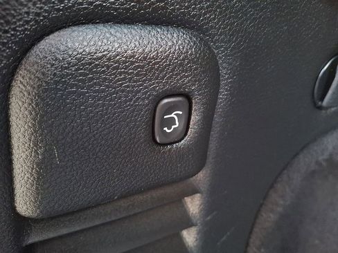 Used 2018 Jeep Grand Cherokee Altitude image 26