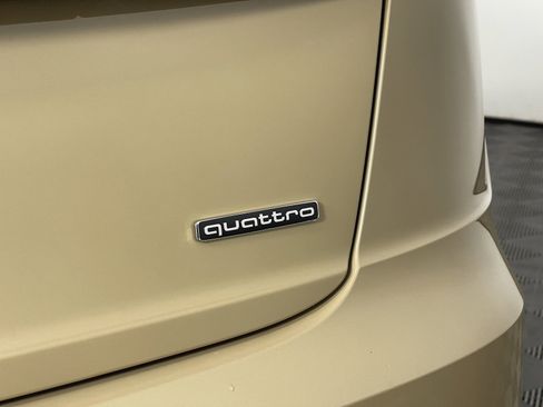 New 2025 Audi Q8 Premium Plus image 15