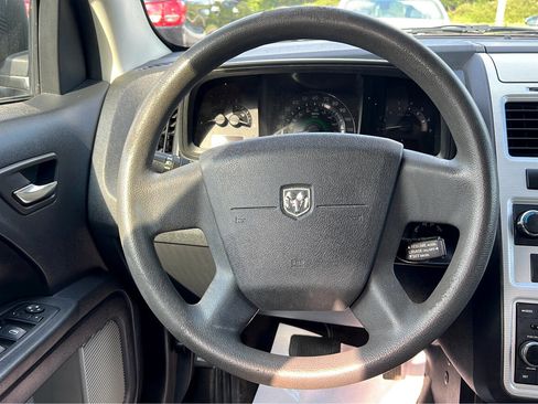 Used 2009 Dodge Journey SXT w/ Flexible Seating Group image 19