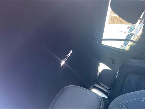 Used 2026 Chevrolet Equinox LT FWD image 30