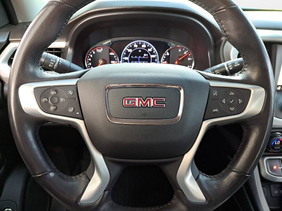 Used 2022 GMC Acadia SLT w/ Technology Package AWD/4WD image 25