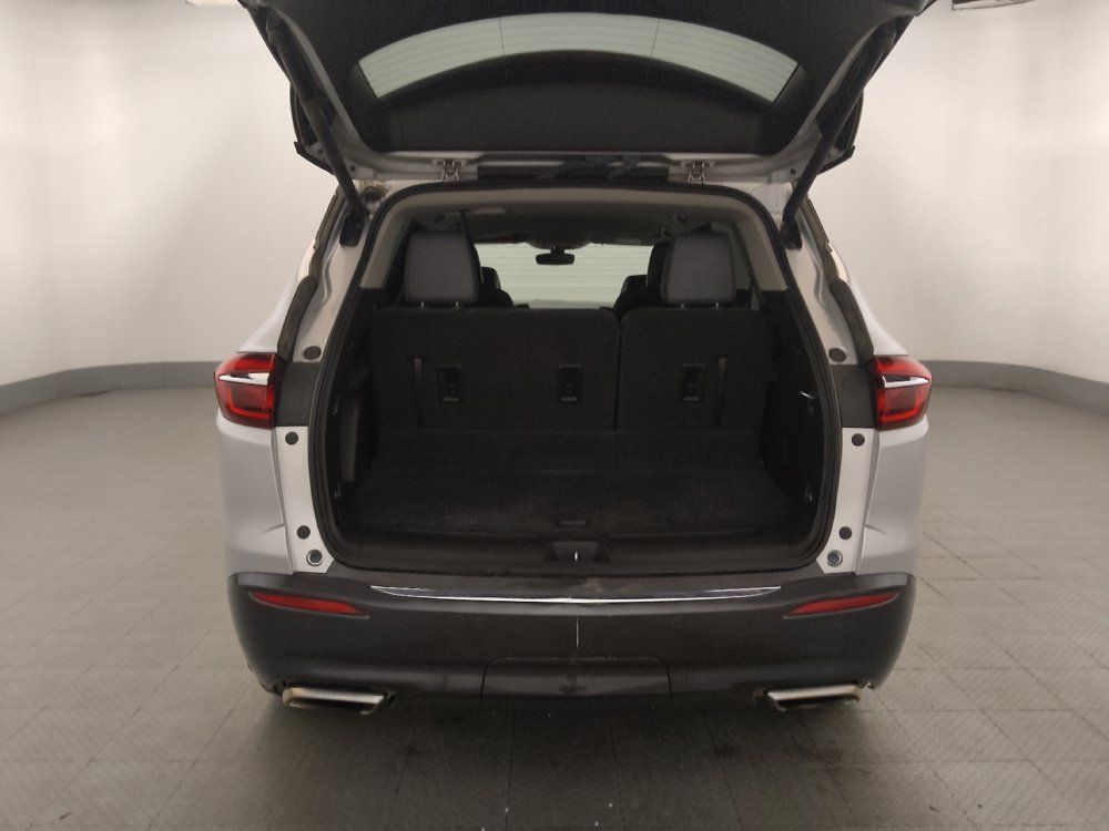 Used 2018 Buick Enclave Essence AWD/4WD image 29